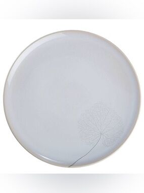 Set of 2 Mottahedeh Silk Leaf Dinner Plates 10.5" Filigree NWT Blue Ombre Glaze